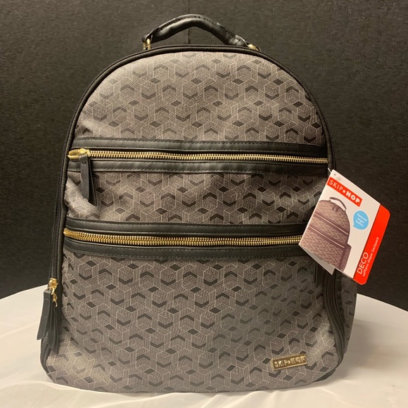 Skip Hop Deco Saffiano Diaper Backpack - Picture 2 of 9